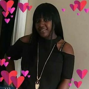 Meet your Posher, Danesha